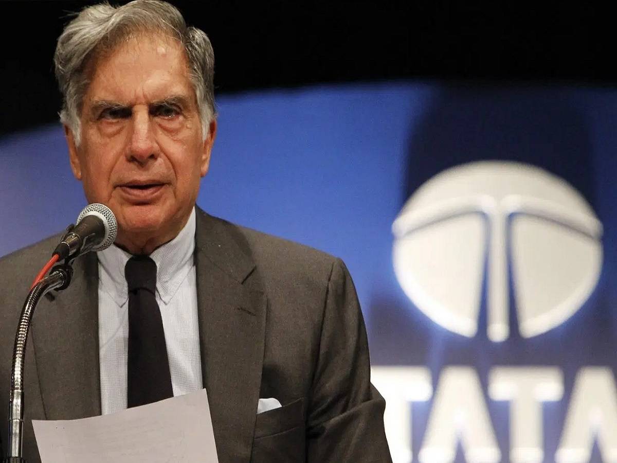 tata group: আয় তলানিতে, এ বার ভারতে বিপুল কর্মী ছাঁটাইয়ের পথে টাটা গোষ্ঠী – due to revenue loss tata group may announce massive layoff in india