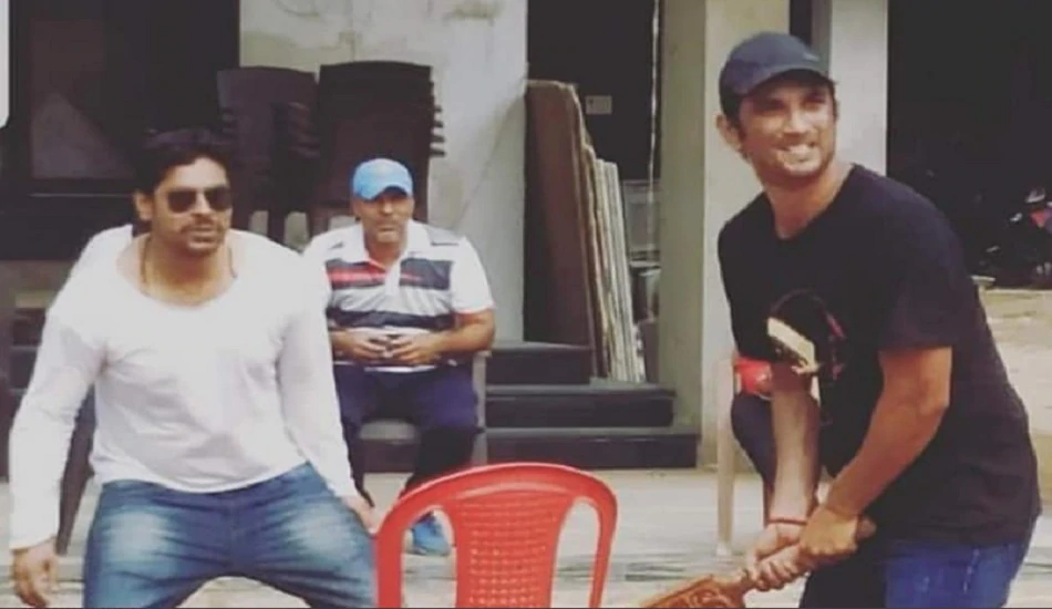 কখনও ক্রিকেট কখনও ছবি তোলা, ঘরের ছেলে সুশান্তের জন্য চোখে জল গ্রামের