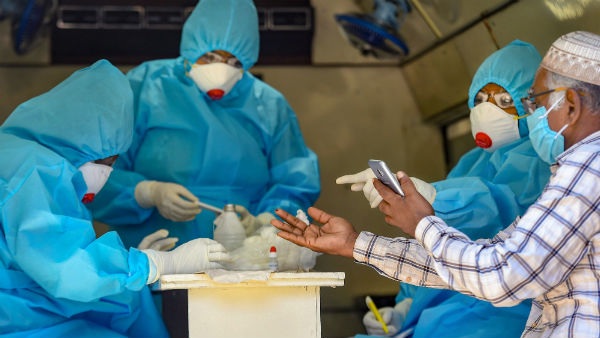 ফিরহাদ হাকিমের ঘোষণার ‘উল্টো’ চিত্র! করোনার সংক্রমণ এবার উল্টোডাঙার বস্তিতে, Coronavirus spreads on the slums area of Ultadanga