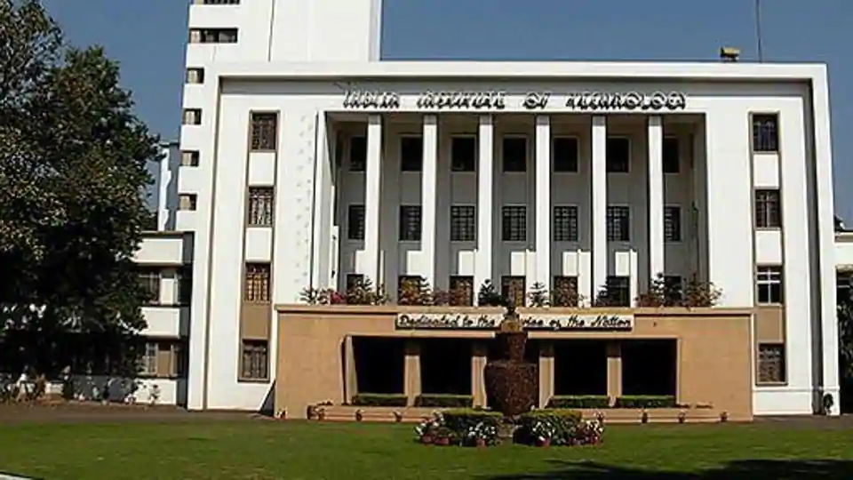 Covid-19: IIT Kharagpur researchers develop AI-based system to track social distancing – kolkata