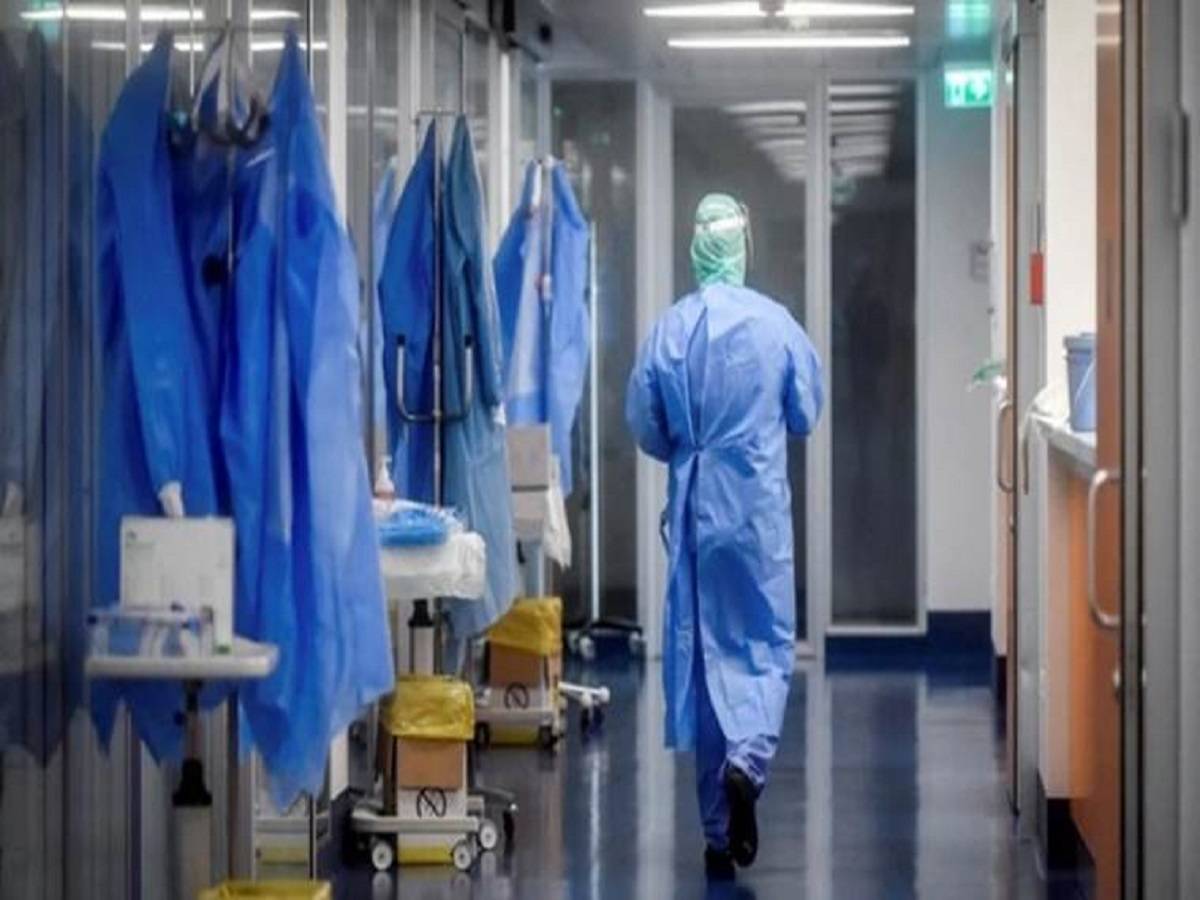 doctors die of covid19: কোভিডে ৯৯ চিকিত্‍‌সকের মৃত্যু, লাল সতর্কতা জারি করল IMA – indian medical association issues red alert after 99 doctors die of covid19