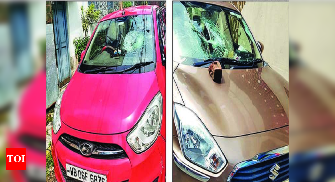 Kolkata: Masked men vandalize cars in Tollygunge after liquor protest | Kolkata News