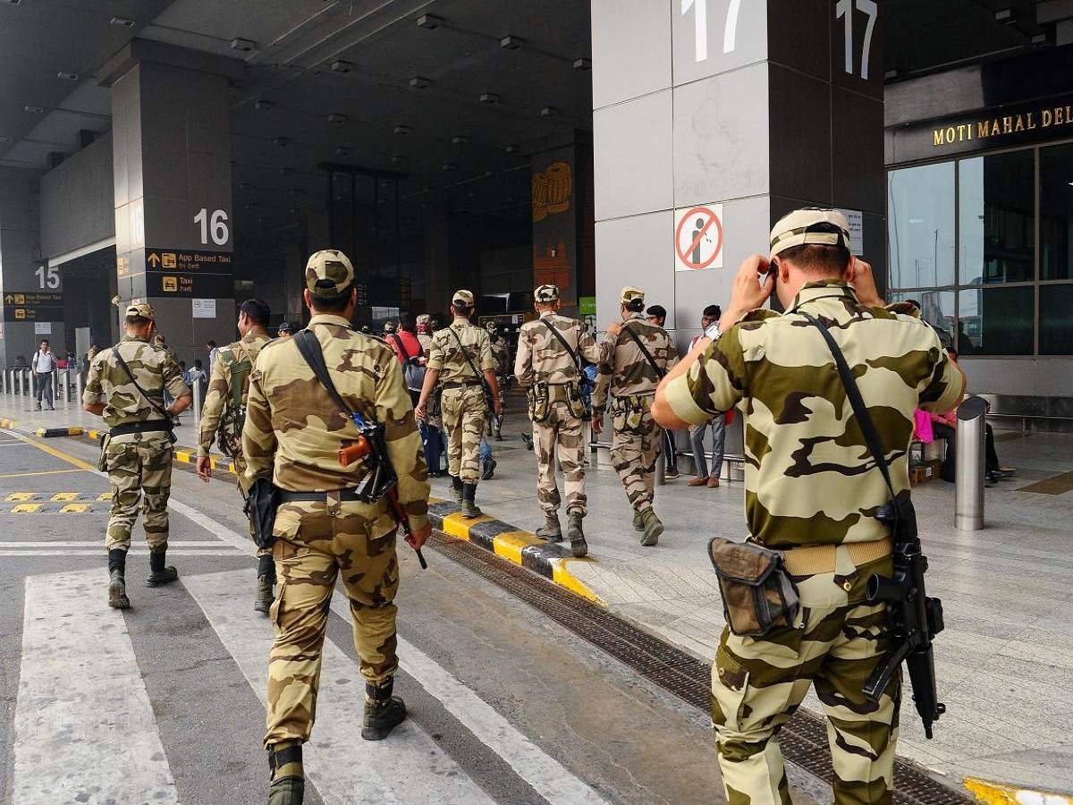 cisf: সোশ্যাল মিডিয়ায় সরকারের সমালোচনা নয়, CISF জওয়ানের ফতোয়া কেন্দ্রের – cisf’s new policy, dont criticise government on social media
