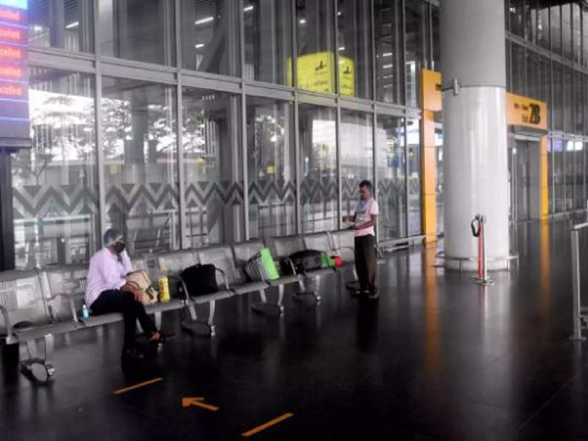 Kolkata airport: লকডাউনের দিনগুলিতে বাতিল উড়ান, ঘোষণা কলকাতা বিমানবন্দর কর্তৃপক্ষের – flight operations to remain suspended on revised lockdown days: kolkata airport
