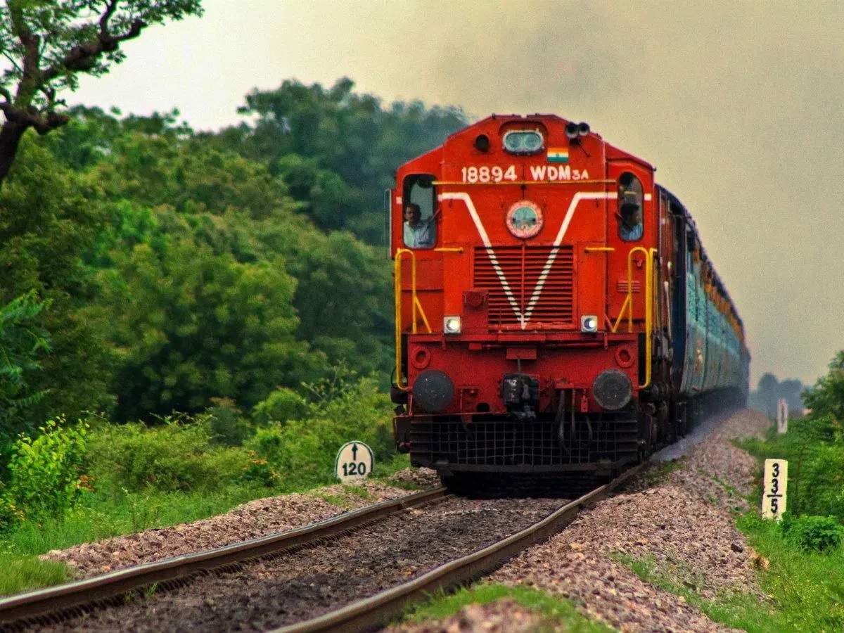 Train cancel: ৩০ সেপ্টেম্বর পর্যন্ত লোকাল-সহ সমস্ত ট্রেন বাতিল, চলবে শুধু স্পেশাল – all regular train services including suburban to remain cancelled till 30 september