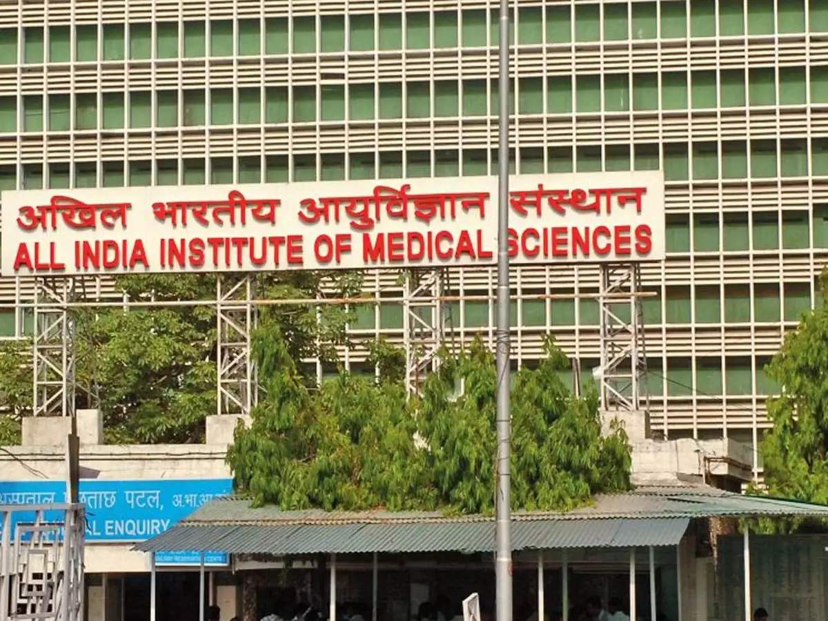 nation News : দিল্লি AIIMS-এর চিকিৎসকের ঝুলন্ত দেহ উদ্ধার, সন্দেহ আত্মহত্যা – delhi aiims doctor found dead at his residence