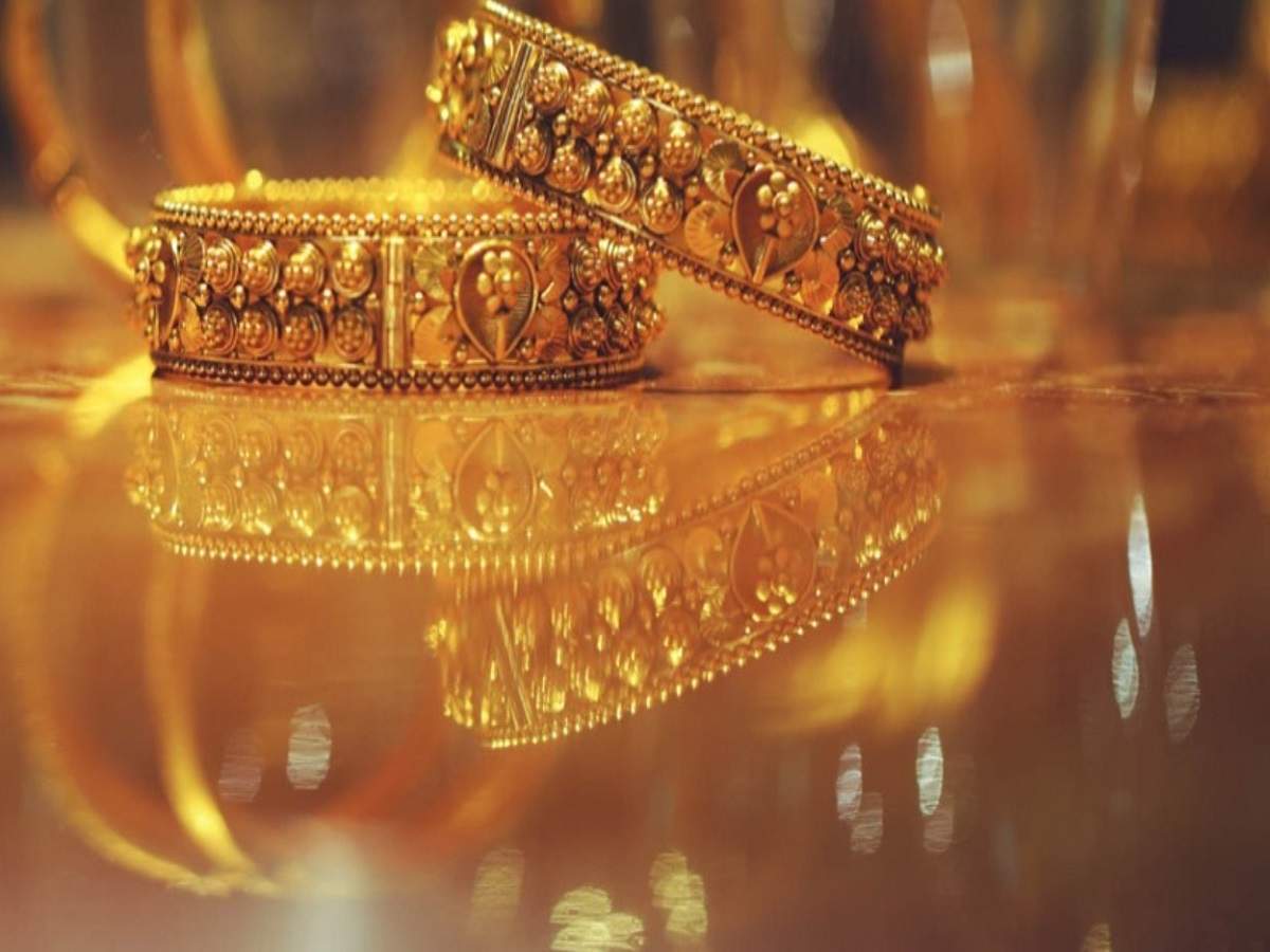 business news News : ভারতে ৫২ হাজার ৪৬৮ টাকা সোনা, দাম কমল রুপোরও – mcx: gold prices fall to rs 52,468 per 10 gram in india
