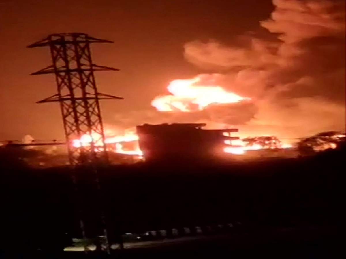 telangana fire: তেলেঙ্গানায় রাসায়নিক কারখানায় বিধ্বংসী আগুন – major fire breaks out at a chemical factory in medchal-malkajgiri district of telangana