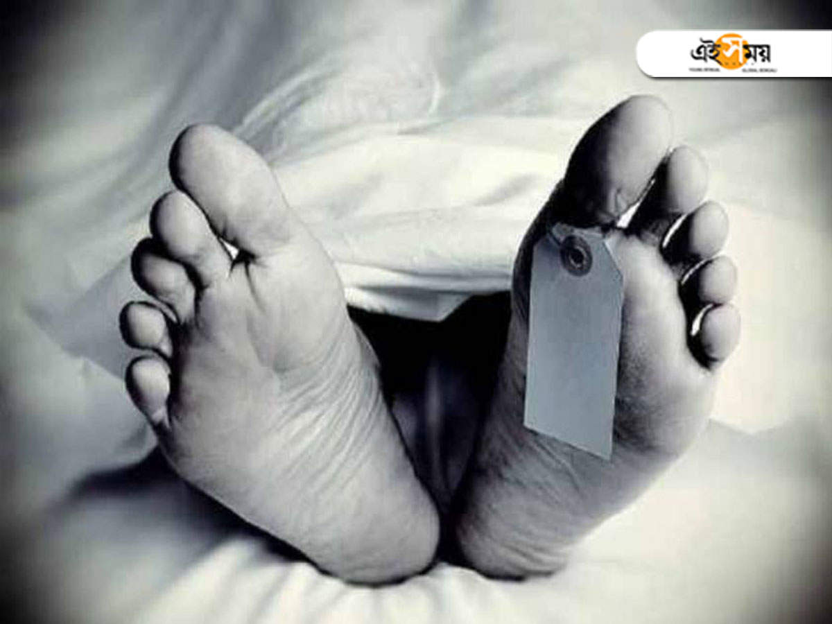 hugging wife’s corpse: বিদায় নিল ভালোবাসার মানুষটা, মৃত্যুর ৭ দিন পরেও স্ত্রীকে আঁকড়ে নিঃসঙ্গ স্বামী! – man, 80, found hugging wife’s corpse, dies in chennai