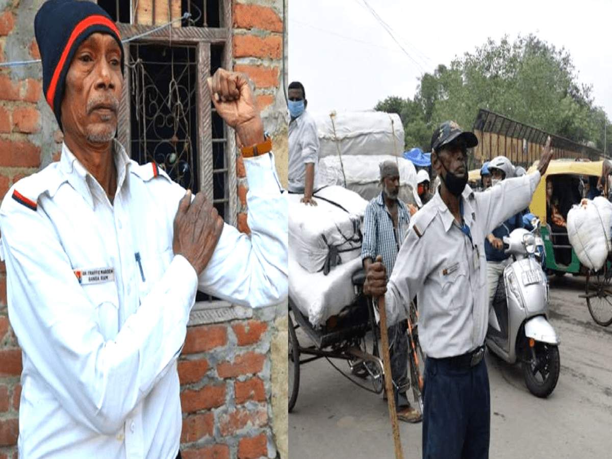 old man manages traffic for 32 years: একমাত্র ছেলের মৃত্যু পথ দুর্ঘটনায়, ৩২ বছর বিনা পারিশ্রমিকে ট্রাফিক সামলান বৃদ্ধ গঙ্গারাম! – after son died in a road accident, 72-yr-old man from delhi manages traffic for 32 years without pay