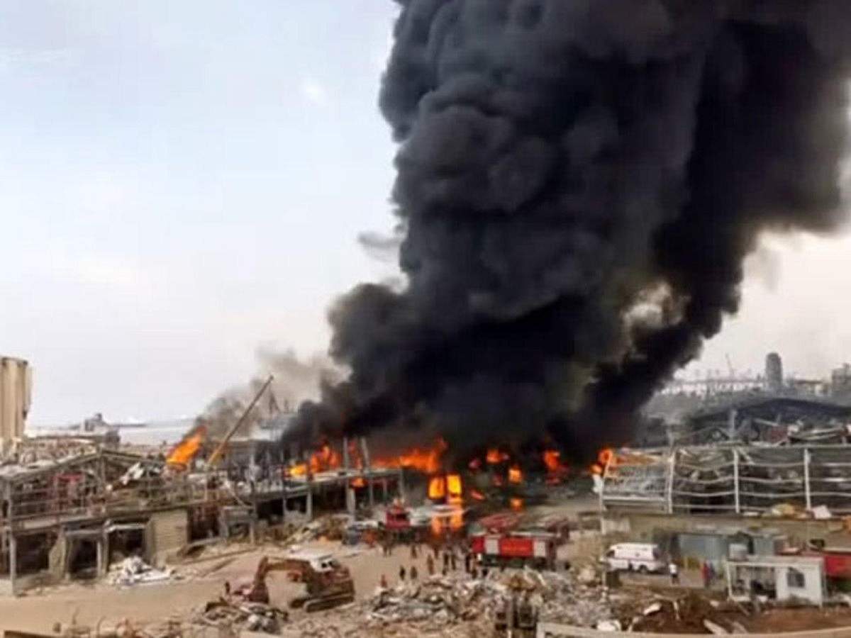 beirut blast: বেইরুটের ‘সেই’ জায়গায় আবার অগ্নিকাণ্ড, আতঙ্ক ছড়াল গোটা লেবাননজুড়ে – weeks after massive blast in lebanon beirut port