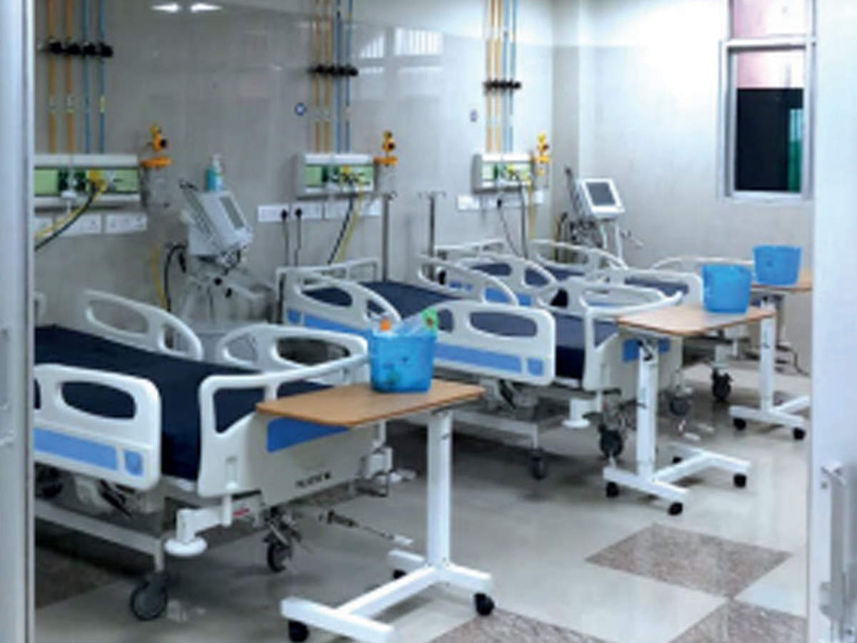 coronavirus: বেসরকারি হাসপাতলের ৮০% ICU বেড কোভিড রোগীদের জন্য সংরক্ষণ করতে হবে, নির্দেশ জারি – delhi govt orders private hospitals to reserve 80% icu beds for covid-19 patients