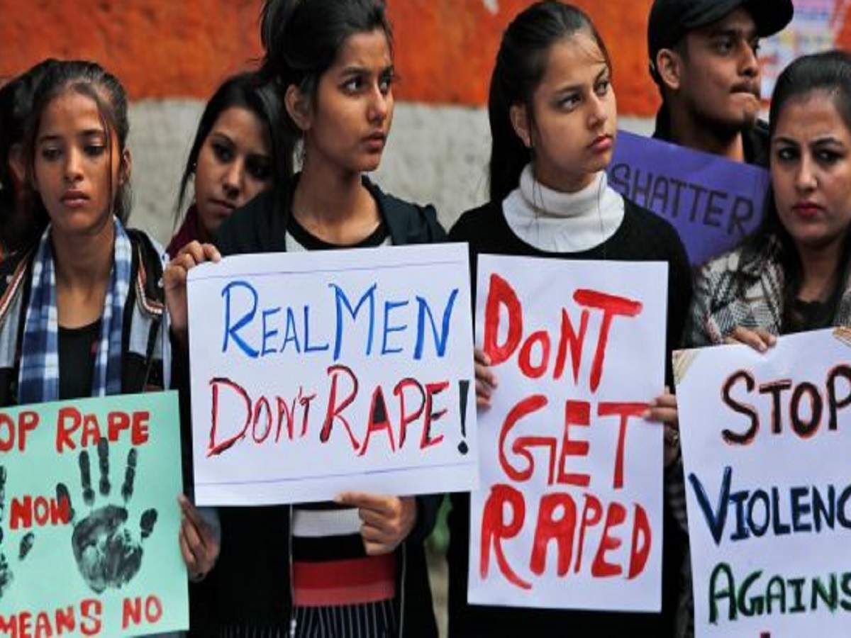 prayagraj rape case: যোগীর প্রয়াগরাজে স্নাতক ছাত্রীকে ধর্ষণ, কাঠগড়ায় বিজেপি নেতা, অভিযুক্ত এক ডাক্তারও – up: prayagraj police registers case against bjp leader, doctor after girl alleges rape
