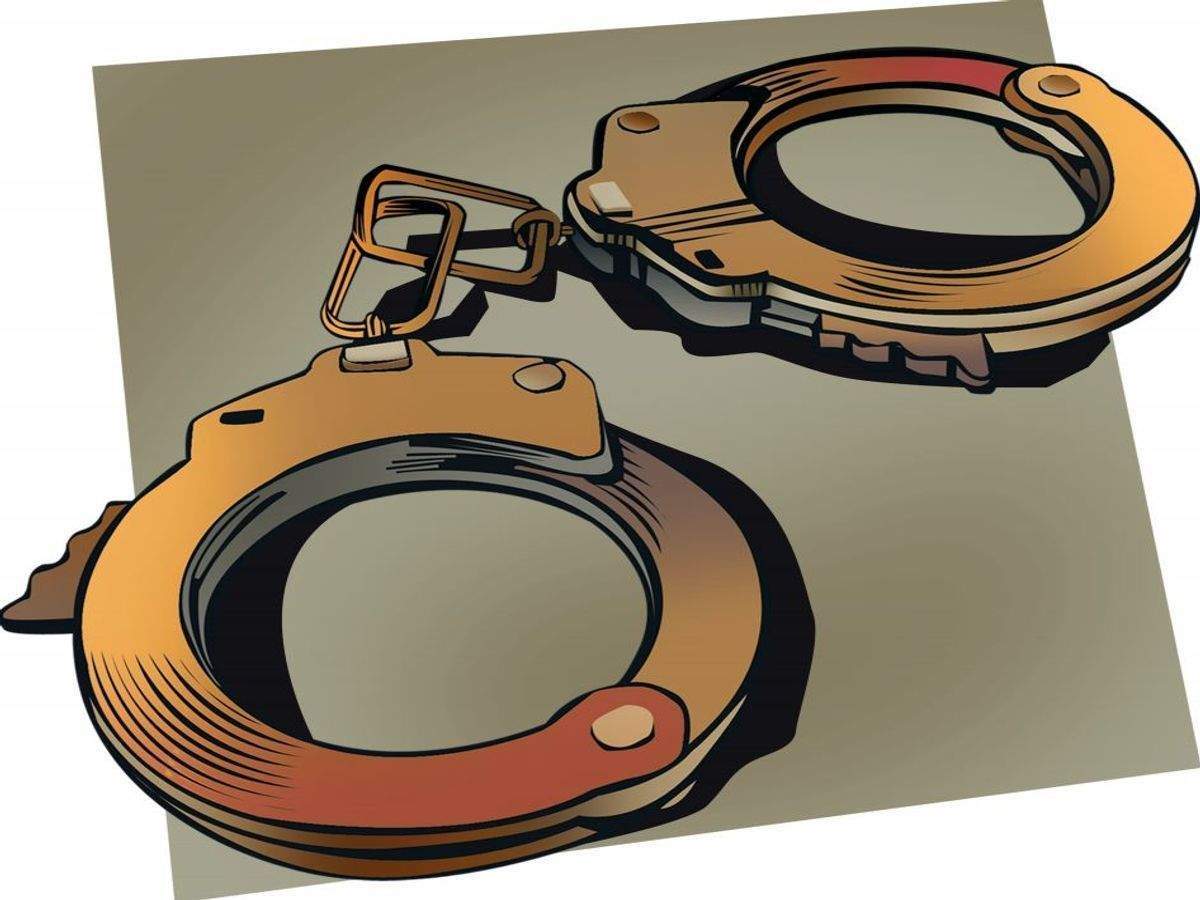 kolkata news News : দেশদ্রোহিতা আইনে মামলা, মুর্শিদাবাদে ধৃত ৬ আল-কায়দা জঙ্গিকে দিল্লি নিয়ে যাচ্ছে NIA – kolkata’s nia special court allows transit remand to all six suspected al qaeda terrorists arrested in murshidabad