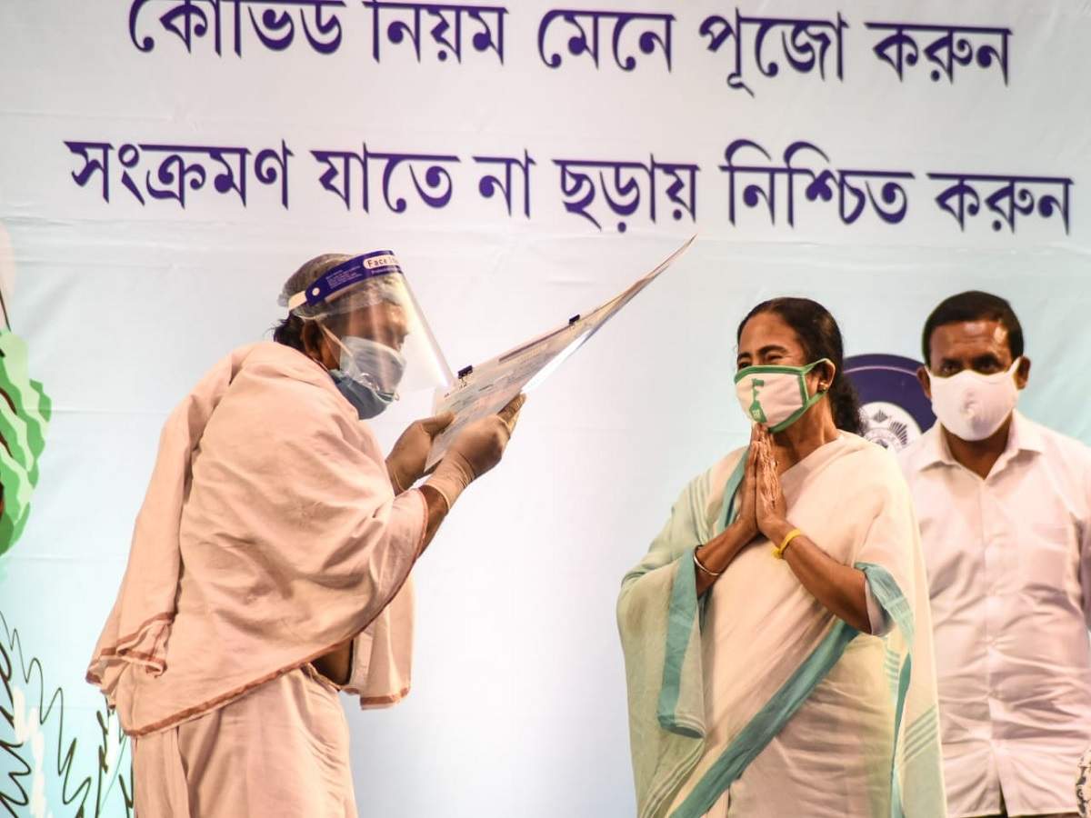 civic volunteer salary hike: আশাকর্মী-সিভিক ভলান্টিয়ারদের বেতন বাড়াল রাজ্য, পুজোয় ₹2000 উপহার হকারদের – mamata banerjee announces pay hike for civic volunteer and asha workers