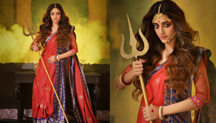 Nusrat Jahan Trolled After dressed up as Maa Durga