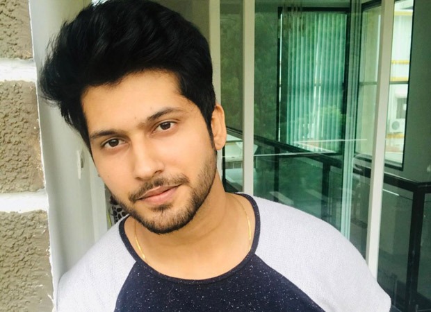 Namish Taneja isolates himself at home after his parents and cousins test positive for COVID-19 : Bollywood News