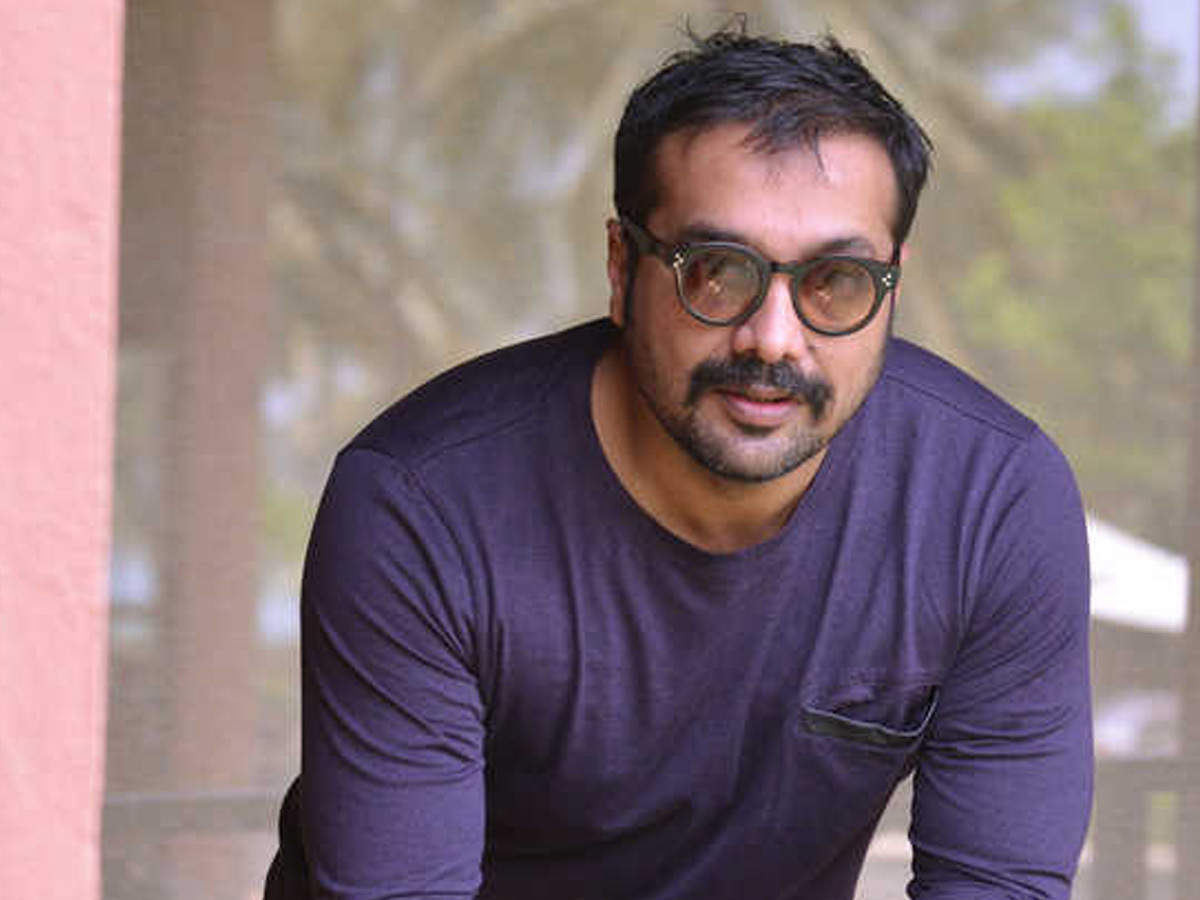 Anurag Kashyap: Me Too: যৌন হেনস্থা মামলায় থানায় অনুরাগ, জেরা মুম্বই পুলিশের – me too: filmmaker anurag kashyap questioned by mumbai police in sexual assault case