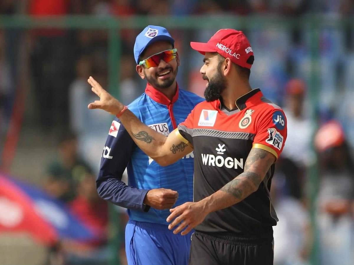 RCB vs DC Live Score 2020: Royal Challengers Bangalore vs Delhi Capitals IPL 2020 Live Score From Dubai International Cricket Stadium – RCB vs DC 2020 Scorecard: দুবাইতে আজ শ্রেয়সের সঙ্গে বিরাটের লড়াই! নজর রাখুন লাইভে