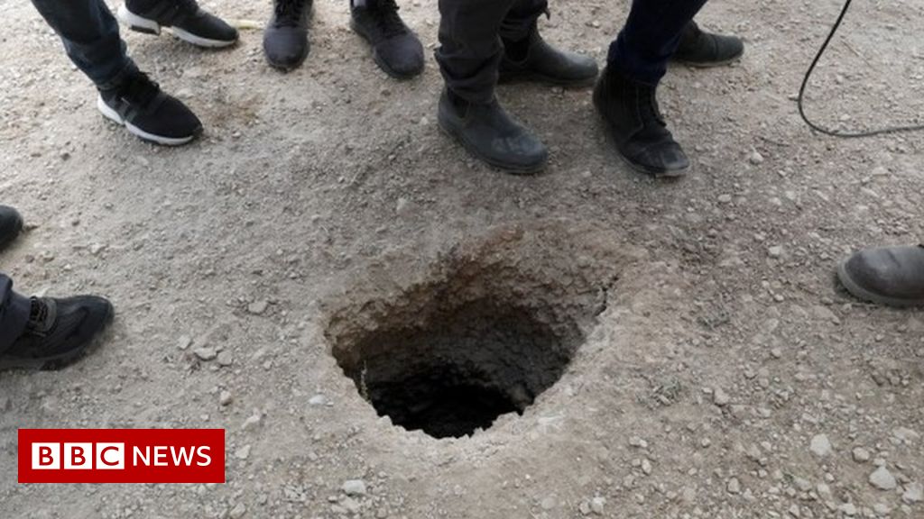 Six Palestinian prisoners escape Israeli jail through tunnel