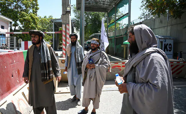 Pak Army Chief Qamar Javed Bajwa Says Pakistan Will “Assist” Taliban In Forming Inclusive Administration In Afghanistan