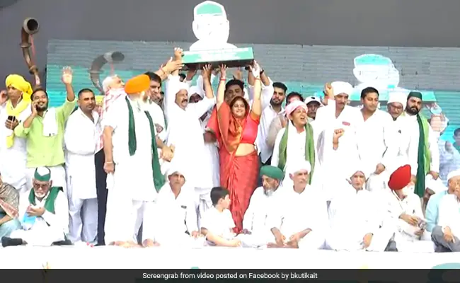 Farmers Resolve To Continue Protest At Mega Gathering In Uttar Pradesh’s Muzaffarnagar